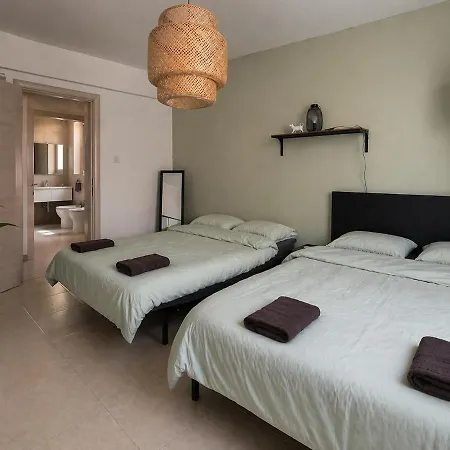 Calypso 1 Spacious With Mercury Tower View In Paceville Close To Nightlife Saint Julian's