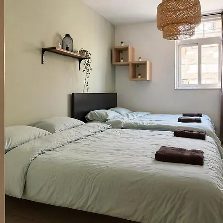 Apartment Calypso 1 Spacious With Mercury Tower View In Paceville Close To Nightlife